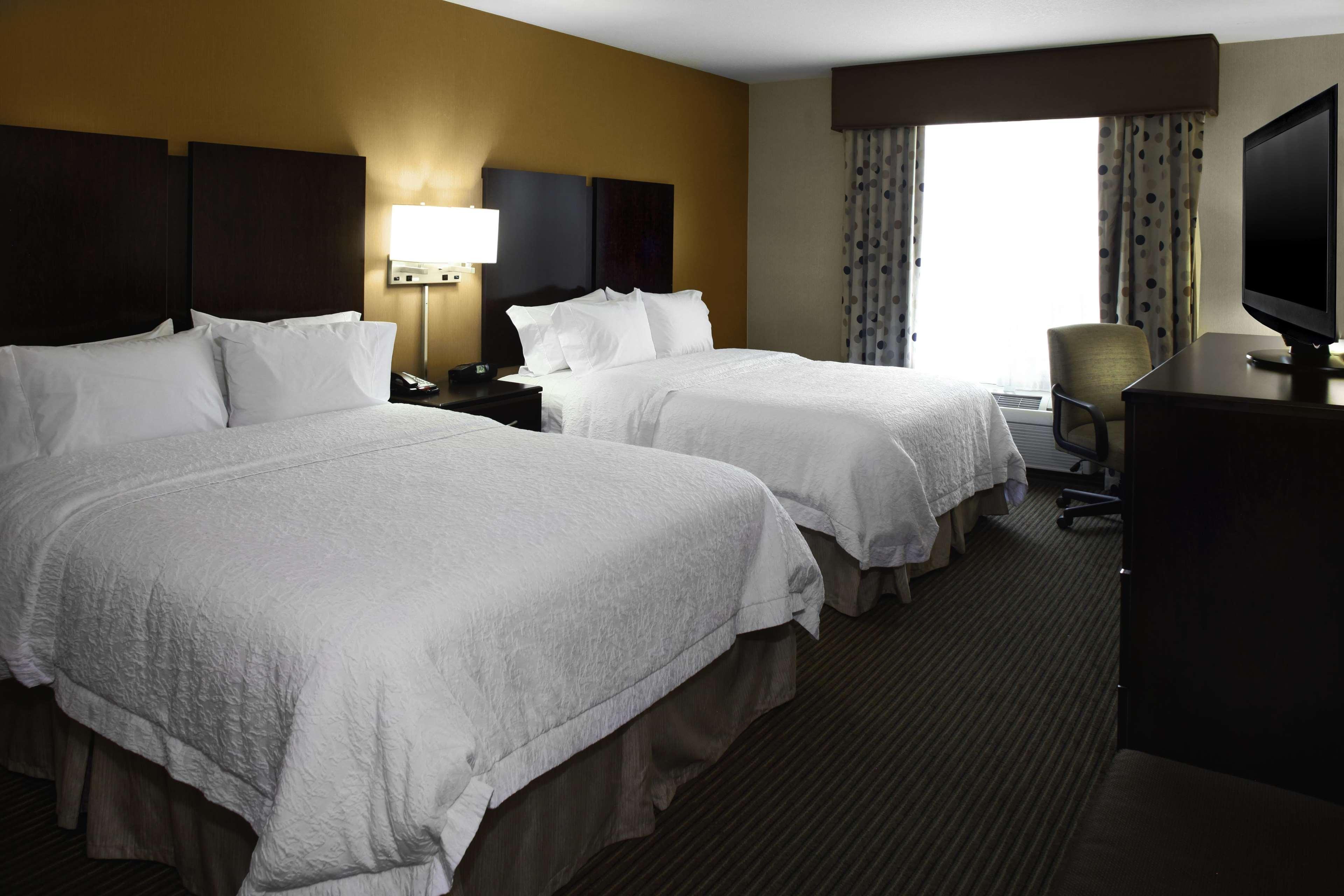 Hampton Inn And Suites Bakersfield / Highway 58 Eksteriør billede