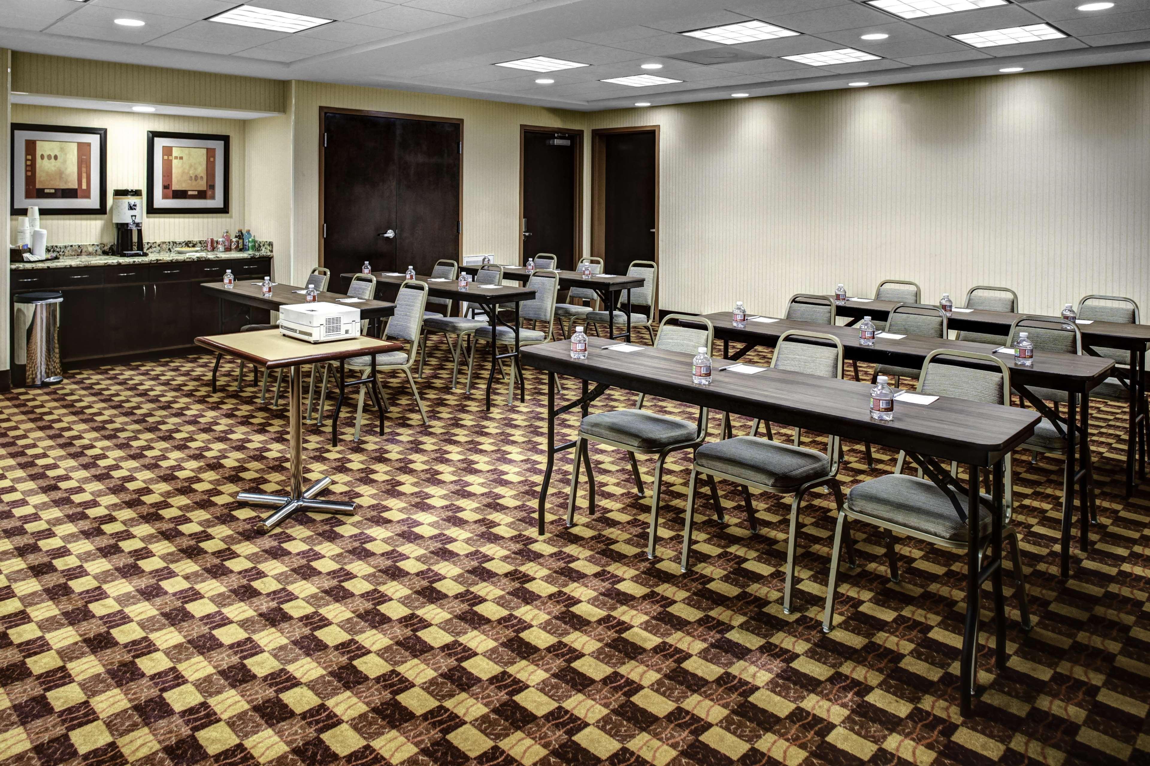 Hampton Inn And Suites Bakersfield / Highway 58 Eksteriør billede
