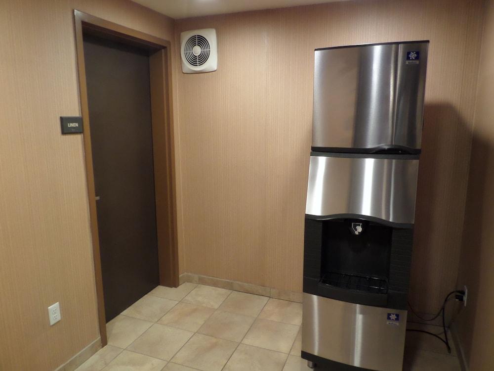 Hampton Inn And Suites Bakersfield / Highway 58 Eksteriør billede