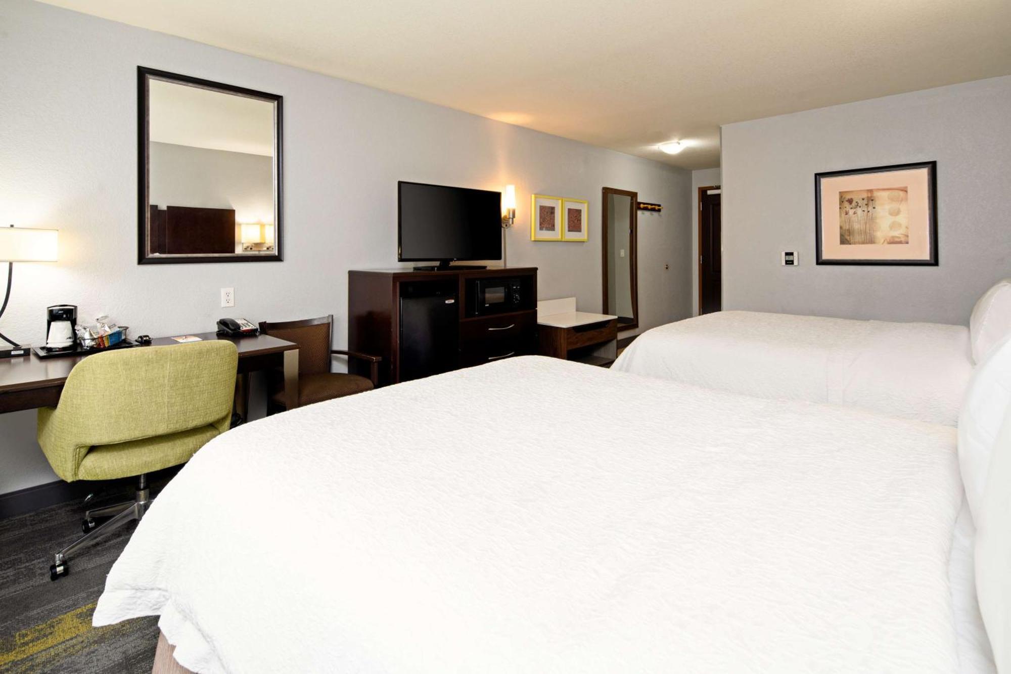 Hampton Inn And Suites Bakersfield / Highway 58 Eksteriør billede