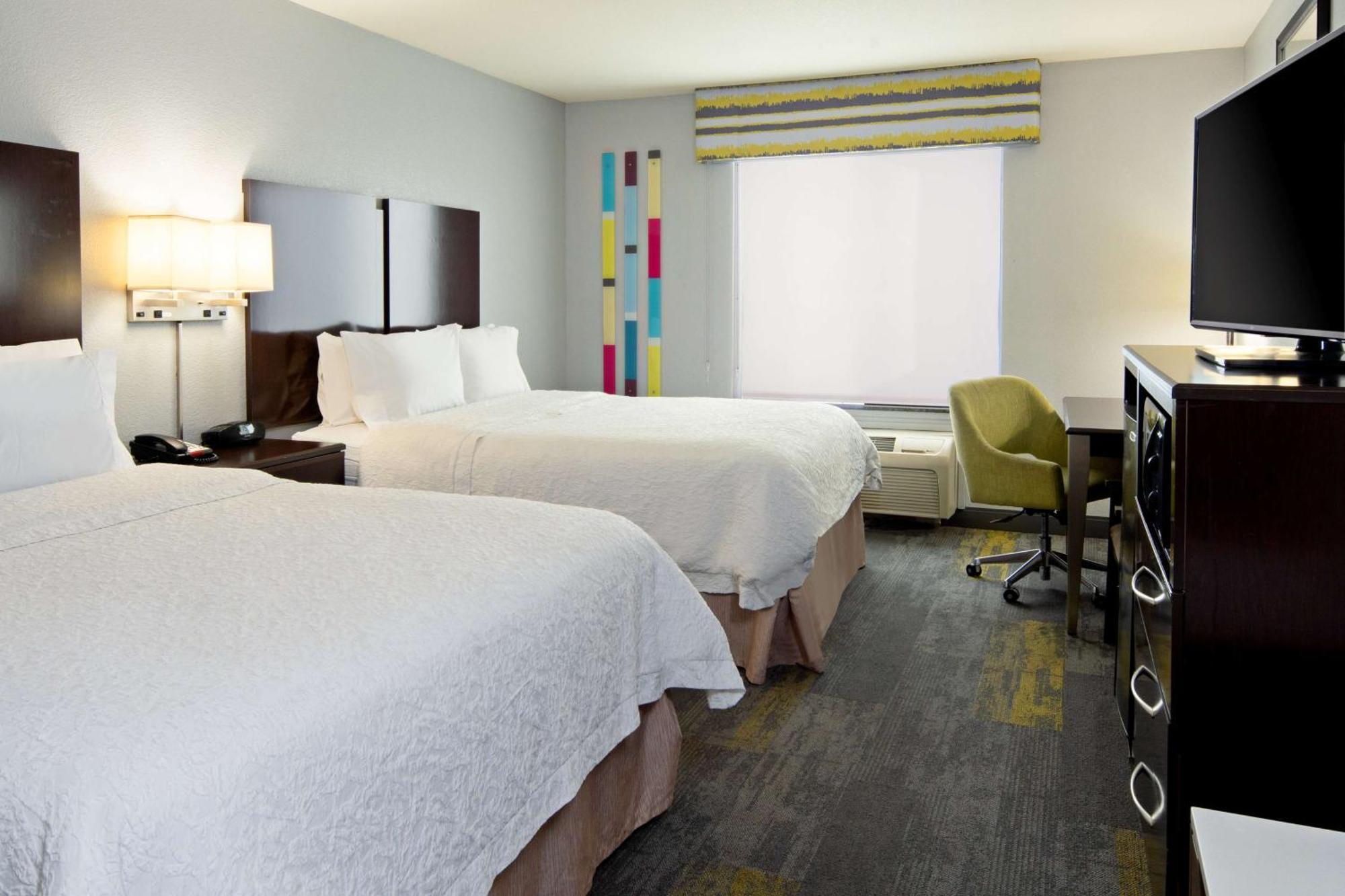 Hampton Inn And Suites Bakersfield / Highway 58 Eksteriør billede