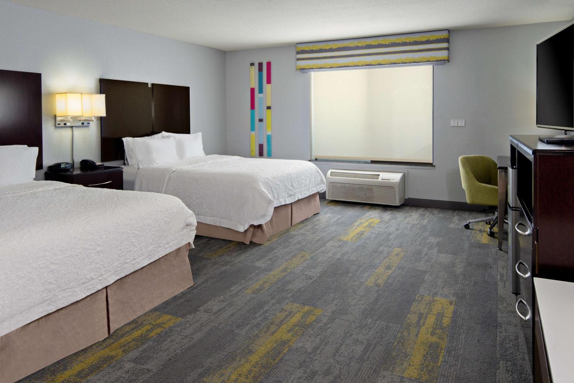Hampton Inn And Suites Bakersfield / Highway 58 Eksteriør billede
