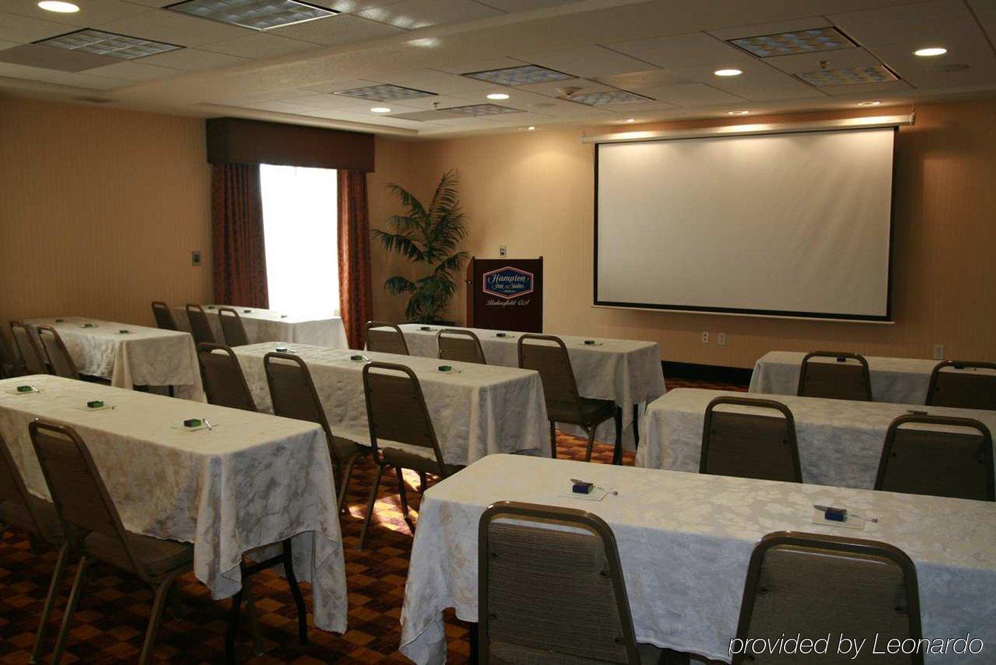 Hampton Inn And Suites Bakersfield / Highway 58 Eksteriør billede